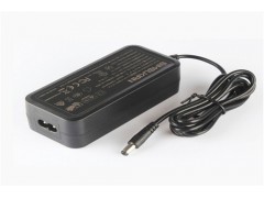 24V2.5A車(chē)載電源適配器適用于60W點(diǎn)