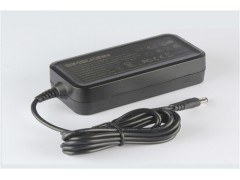 國(guó)標(biāo)2.5寸移動(dòng)硬盤(pán)電源適配器