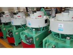 內(nèi)蒙秸稈燃料顆粒機(jī)_丹東熱銷顆粒機(jī)