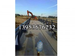 【質(zhì)量響當(dāng)當(dāng)】橋梁護(hù)欄哪家好 橋梁