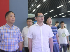 樂清總工會(huì)黨組書記、常務(wù)副主席林秀一行蒞臨正泰調(diào)研考察