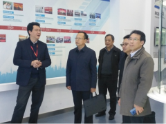 南通工商聯(lián)主席總商會會長一行蒞臨通富微電調(diào)研