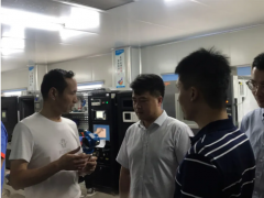 上海奉賢區(qū)金匯鎮(zhèn)鎮(zhèn)長(zhǎng)蒞臨上海恩邦參觀考察