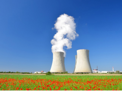 芳菲三月，春風(fēng)起，喜自來(lái)！英威騰HT33系列在同行業(yè)中脫穎而出