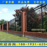 珠海學校圍墻加高護欄 佛山熱鍍鋅鋼護欄廠家 小區(qū)防盜隔離圍欄
