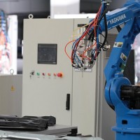 汽車(chē)落水槽項(xiàng)目涂膠設(shè)備