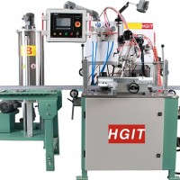 斷橋鋁隔熱注膠機(jī)