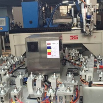 汽車(chē)門(mén)內(nèi)板涂膠設(shè)備