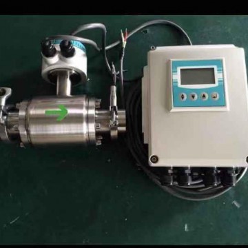 分體式衛(wèi)生型電磁流量計(jì)