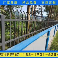 珠海廠房外墻鋅鋼護(hù)欄 社區(qū)圍墻鐵圍欄批發(fā) 鍍鋅方管成品圍欄
