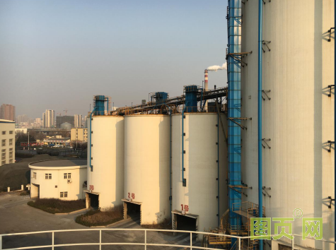 港口海油油位測量(圖2) 港口海油油位測量(圖2)