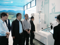 國務(wù)院參事、科技部副秘書長(zhǎng)賀德方一行蒞臨聚光科技考察調(diào)研