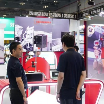 2025醫(yī)學(xué)裝備展覽會(huì)暨第33屆中國(guó)醫(yī)