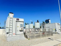 許繼硬核供貨！全國首個高風速條件下的海上光伏電站