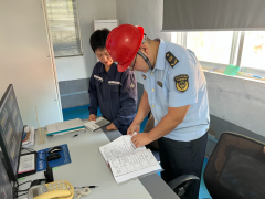 假期我在崗，守護(hù)不打烊——招遠(yuǎn)市應(yīng)急局扎實(shí)開展“雙節(jié)”期間化工領(lǐng)域安全生產(chǎn)督導(dǎo)檢查