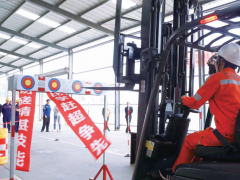 威海：將“千里海岸線”打造成為產業(yè)工人“成長線”